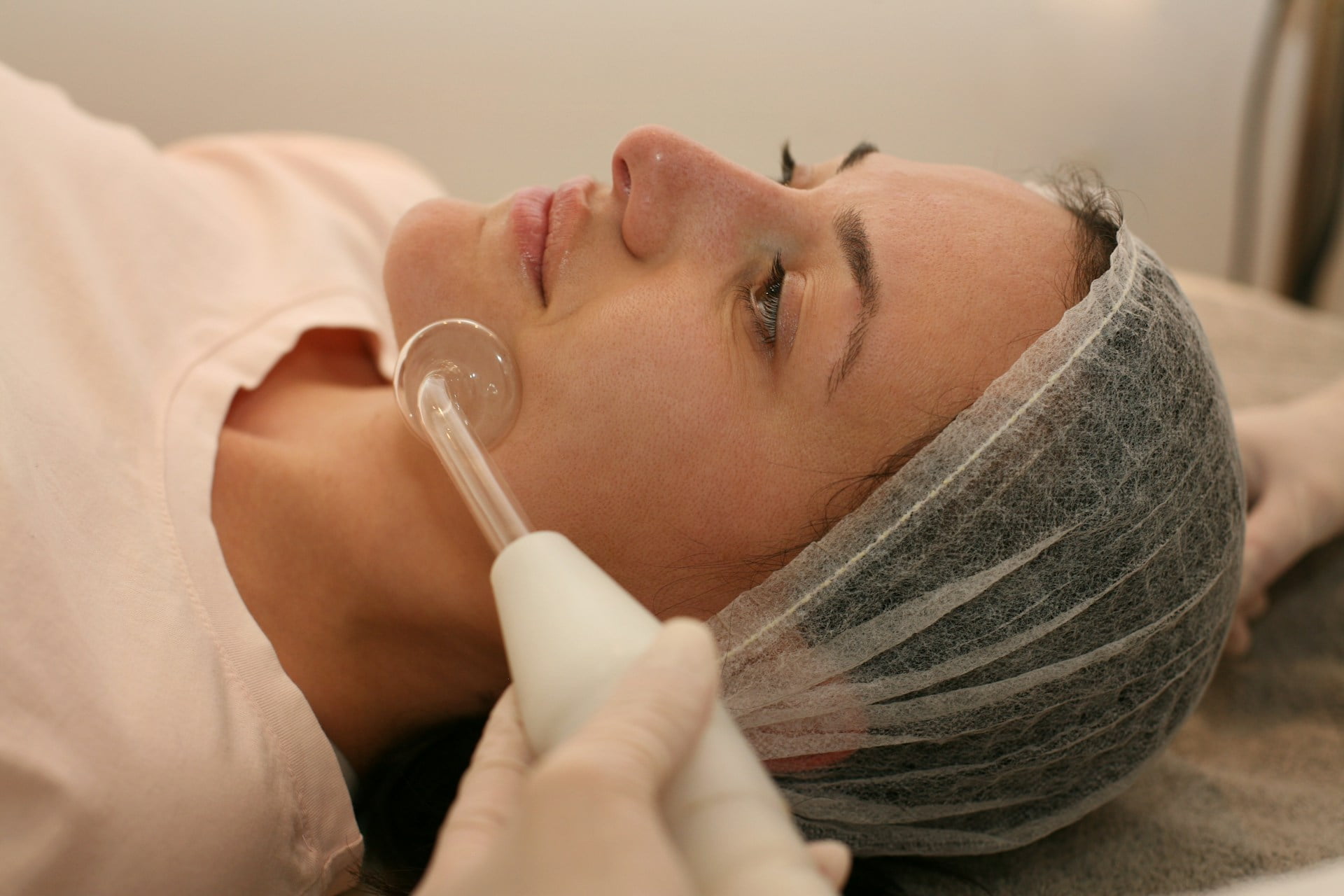 Full Face Lift Without Surgery: Experience the Power of Combined Aesthetic Treatments