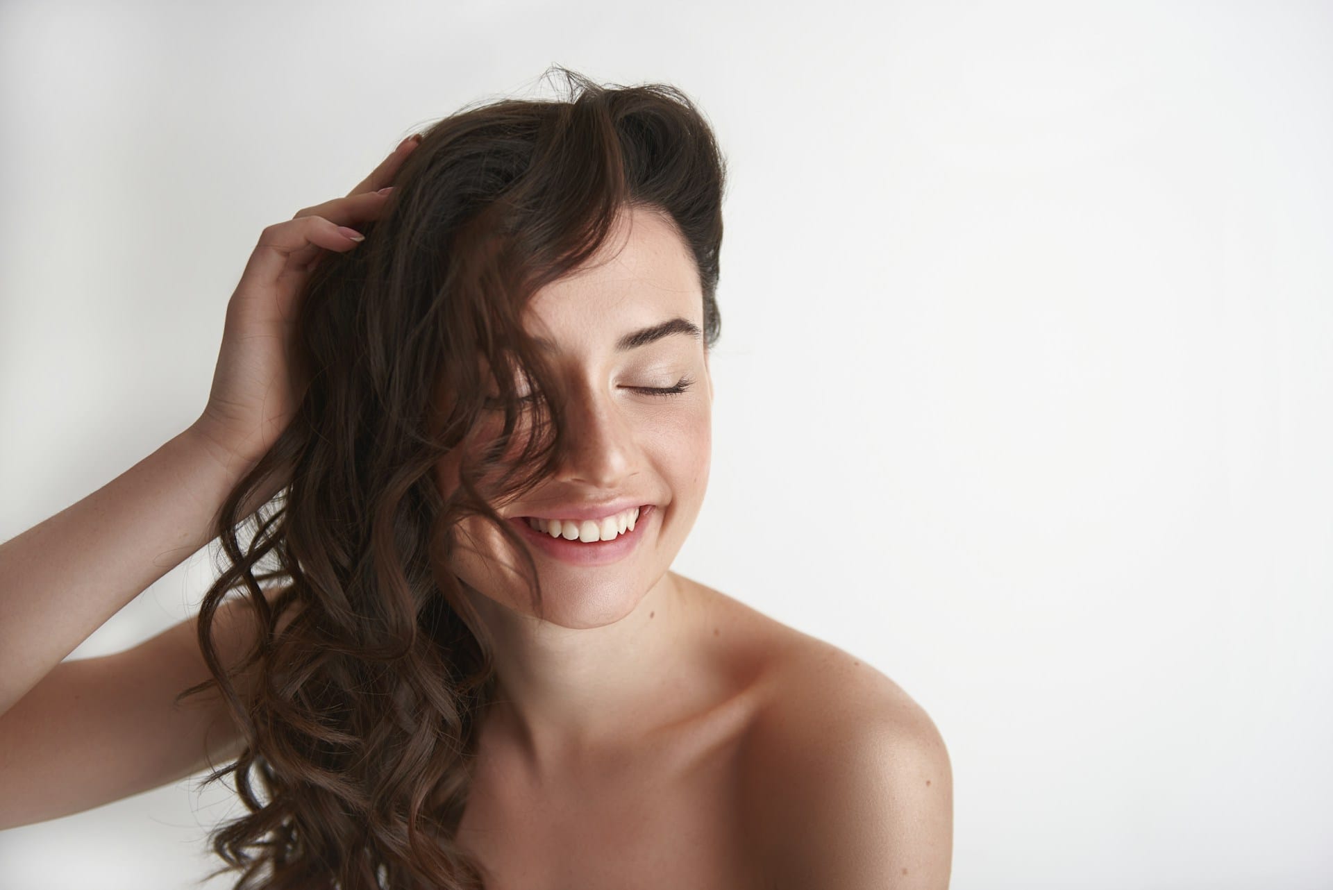 Strategies for Dealing with Seasonal Hair Thinning in Worcester
